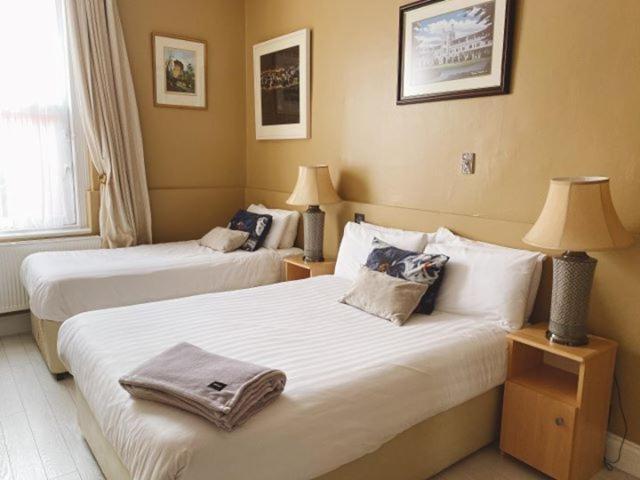 Rose Lodge Guest House Cork Kültér fotó